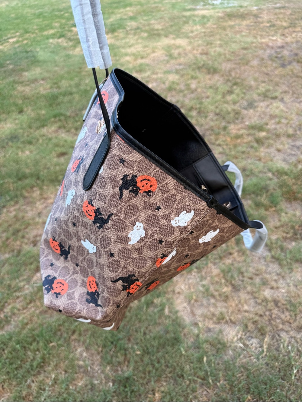 Coach Brown Halloween Ghost & Pumpkin Tote with Black Handles - Picture 8 of 13